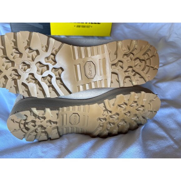 Belleville Mens C320 Ultra Light Assault Boots Size 6 Wide Coyote Suede Vibram S main image 8